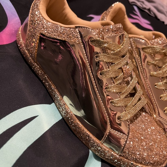 Gold glitter sneakers ✨! - Picture 2 of 7